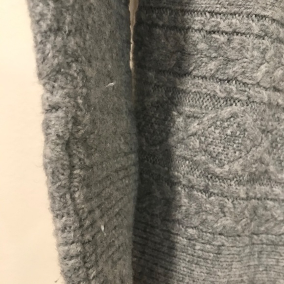 🍁5/30$!! Super Soft Cable Knit Sweater - Picture 7 of 12